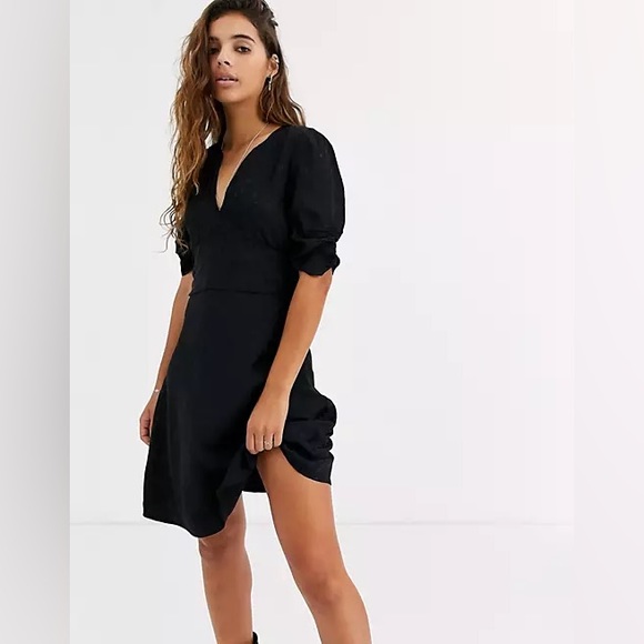 AllSaints Avery Floral Dress - Picture 2 of 7